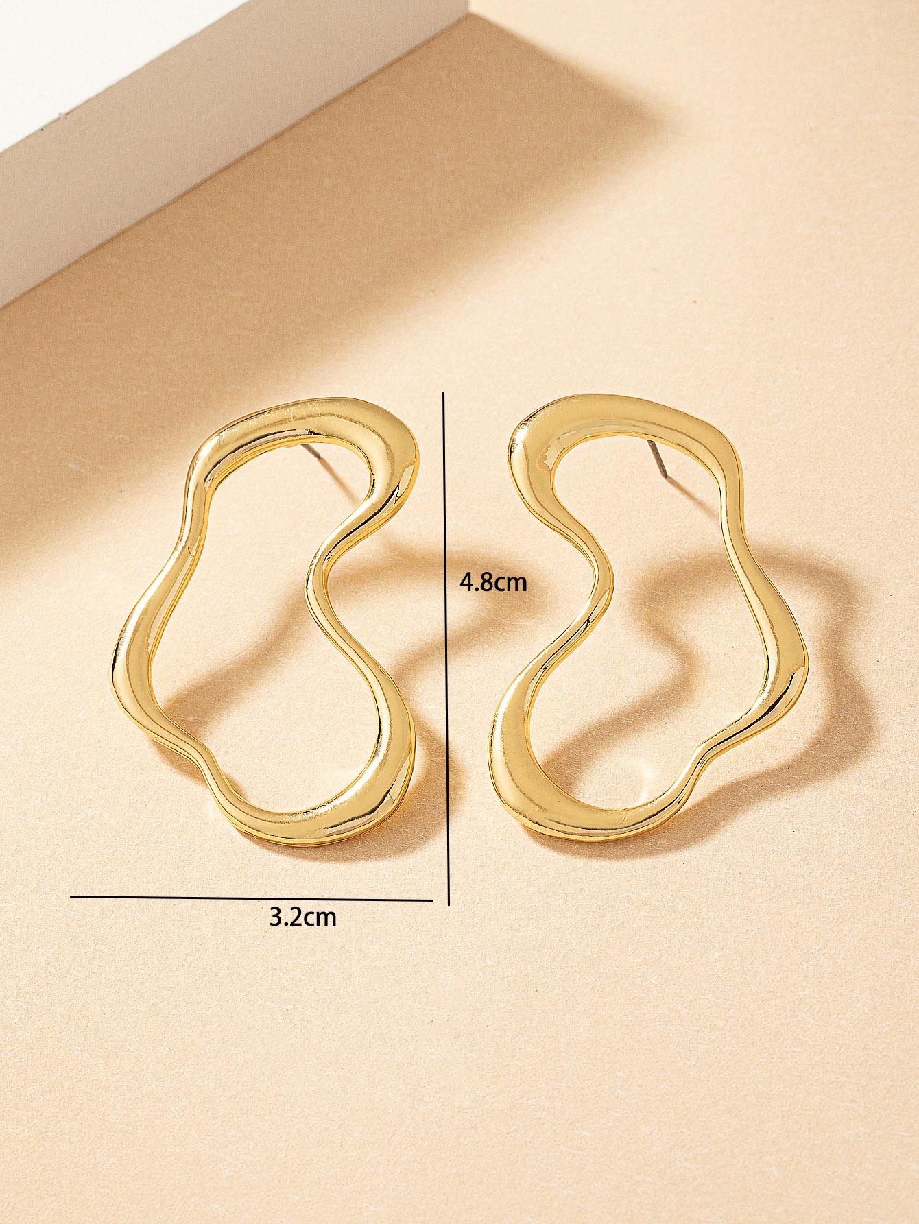 Brinco Orgânico Dourado