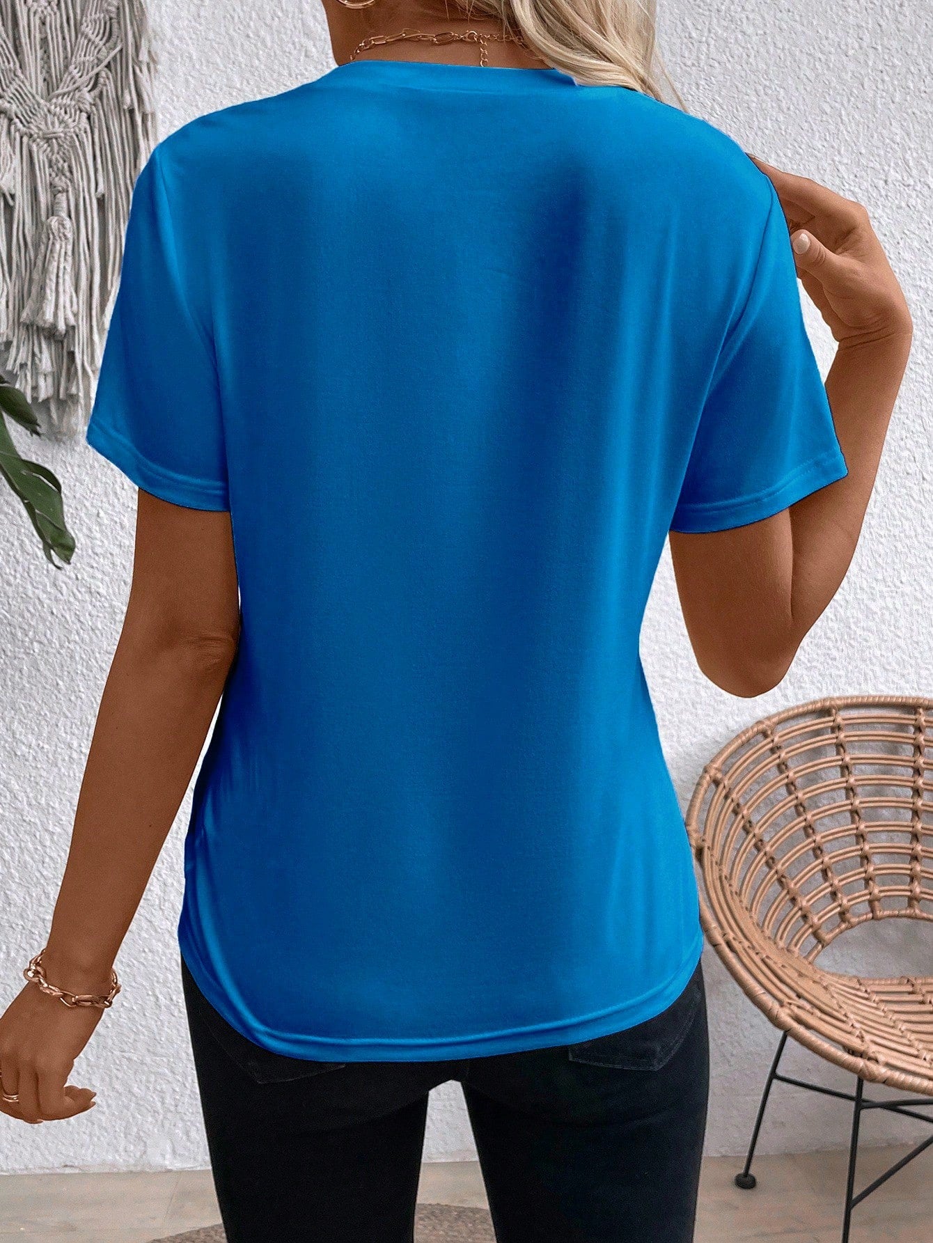 EMERY ROSE Camiseta Casual Versátil Feminina de Manga Curta, Gola Redonda, de Cor Sólida