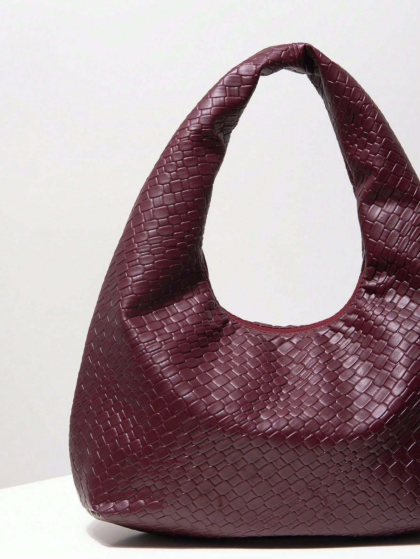 Bolsa de Ombro com Textura Tecida Vintage, Bolsa de Couro PU Macio, Bolsa Tote para Uso Diário, Bolsa em Formato de Lua, Bolsa de Alça com Zíper, Carteira Simples e Versátil para Mulheres (Padrão Aleatório)