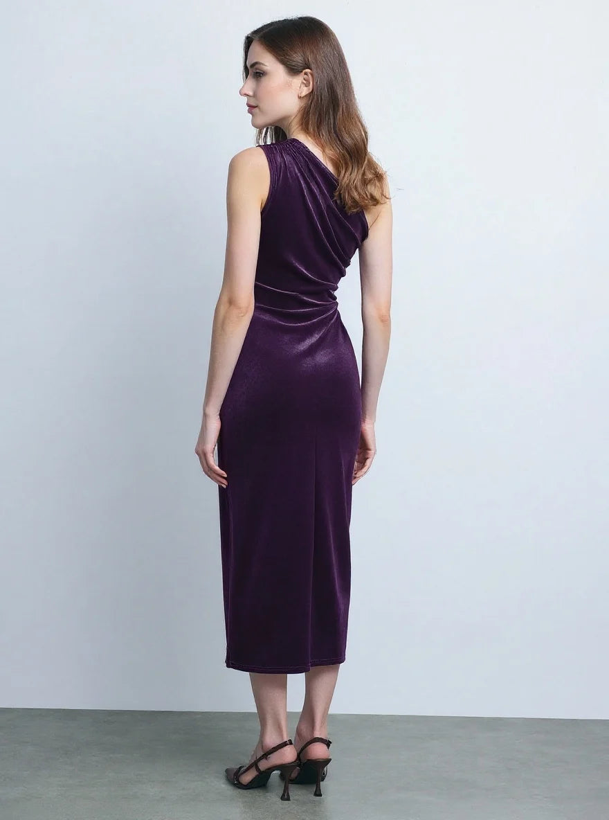 Vestido Bordeaux Midi de Veludo com Alça Única Menta Chic
