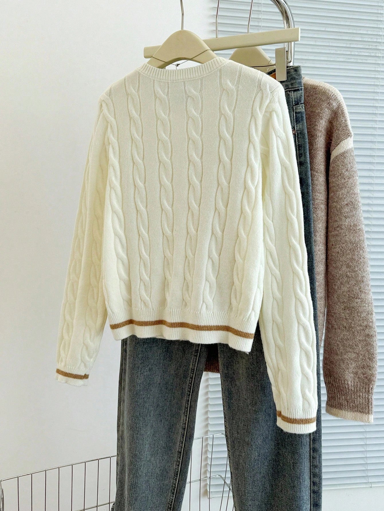 EMERY ROSE Cardigan Casual Versátil Feminino com Listras Colorblock